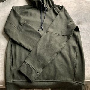 Lululemon men’s hoodie